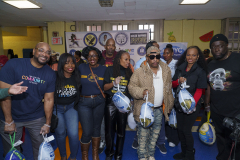 Busta-Rhymes-Day-Turkey-give-way-127