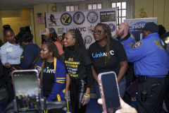 Busta-Rhymes-Day-Turkey-give-way-167