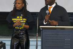 Busta-Rhymes-Day-Turkey-give-way-30