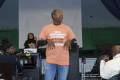 Busta-Rhymes-Day-Turkey-give-way-39