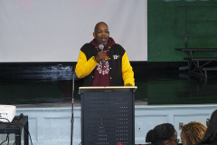 Busta-Rhymes-Day-Turkey-give-way-42