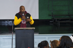 Busta-Rhymes-Day-Turkey-give-way-43