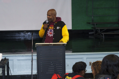 Busta-Rhymes-Day-Turkey-give-way-44