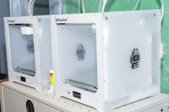 Busta-Rhymes-Day-Turkey-give-way-49