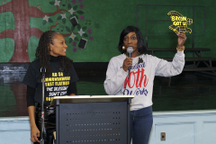 Busta-Rhymes-Day-Turkey-give-way-61