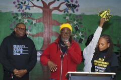 Busta-Rhymes-Day-Turkey-give-way-64