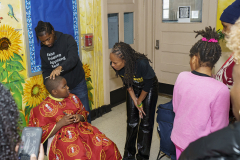 Busta-Rhymes-Day-Turkey-give-way-70