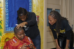 Busta-Rhymes-Day-Turkey-give-way-71