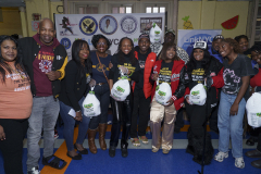 Busta-Rhymes-Day-Turkey-give-way-237