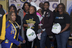 Busta-Rhymes-Day-Turkey-give-way-246