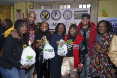 Busta-Rhymes-Day-Turkey-give-way-257