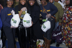 Busta-Rhymes-Day-Turkey-give-way-277