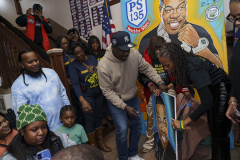 Busta-Rhymes-Day-Turkey-give-way-309